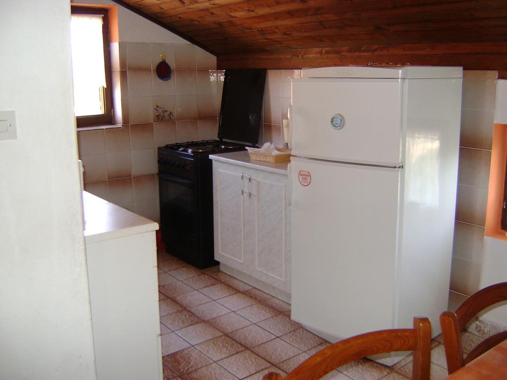 Apartments Radulovic Weißenburg Zimmer foto