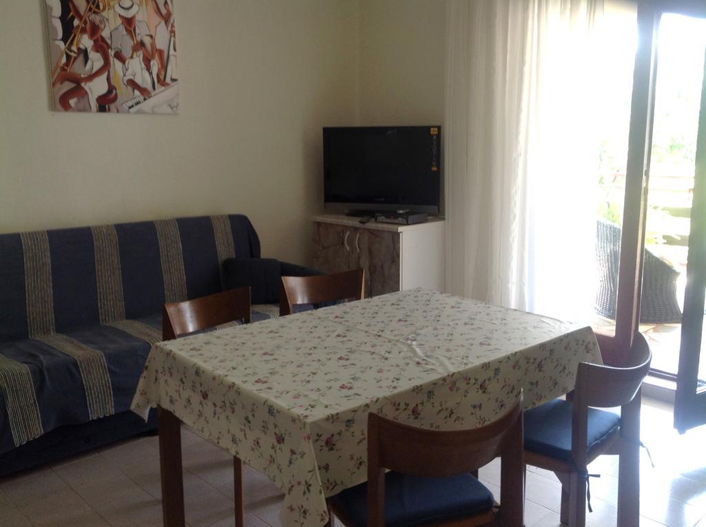 Apartments Radulovic Weißenburg Zimmer foto